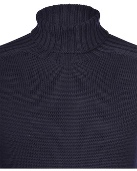Rollkragenpullover